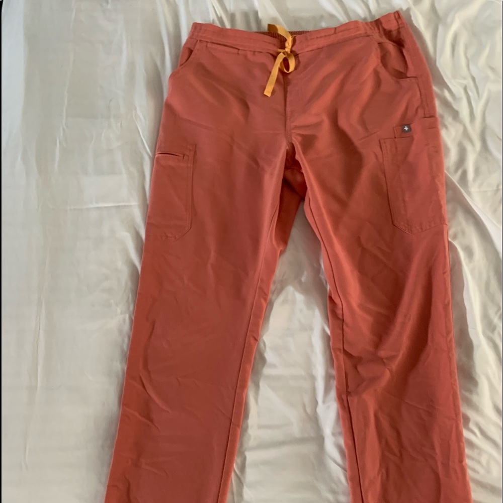 FIGS Yola Large Coral Scrub Pants